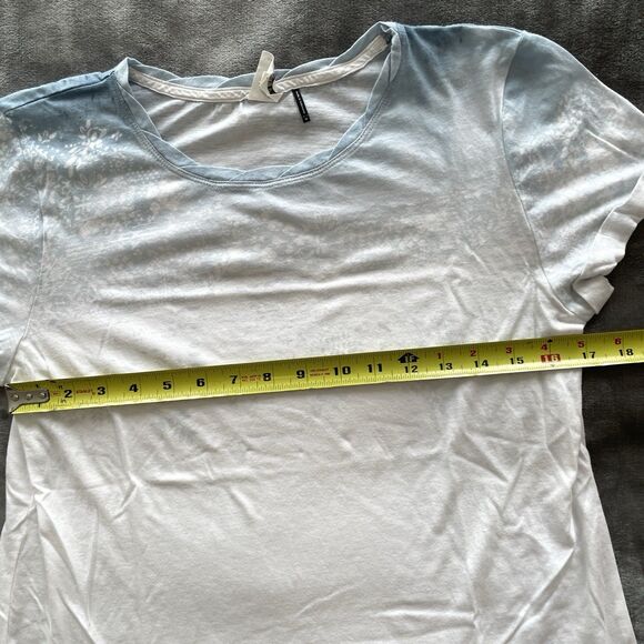 ANTHRO Akemi + Kin Tshirt Opening Day Tee Blue Floral Ombre Modal Womens Size M - Picture 8 of 11